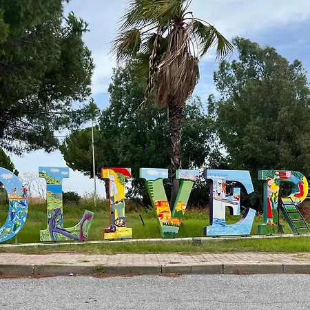Nuovo 5 Posti Letto Piu Posto Auto Privato Oliveri