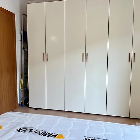 Nuovo 5 Posti Letto Piu Posto Auto Privato *