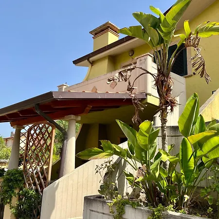 Nuovo 5 Posti Letto Piu Posto Auto Privato Holiday home *